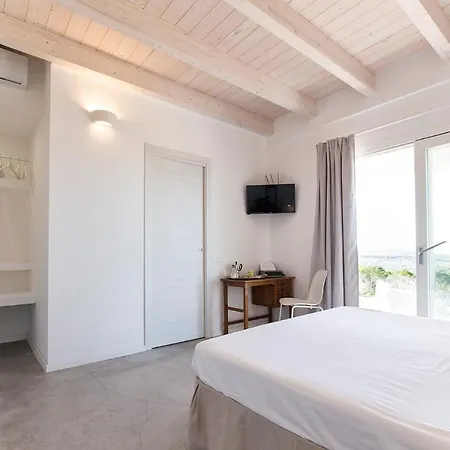 Cb Country House Bed & Breakfast *