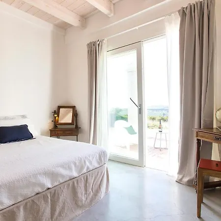Cb Country House *